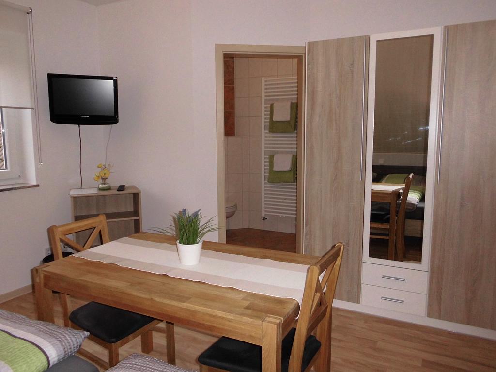 Ferienhaus Kiesel Bad Bocklet Luaran gambar