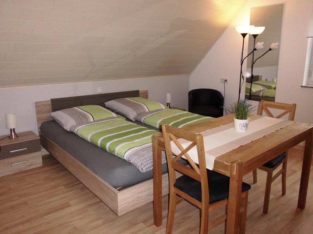 Ferienhaus Kiesel Bad Bocklet Luaran gambar
