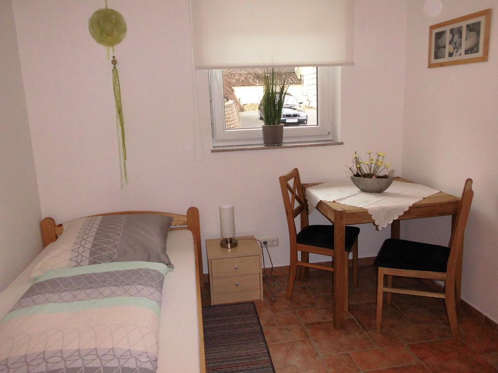Ferienhaus Kiesel Bad Bocklet Luaran gambar